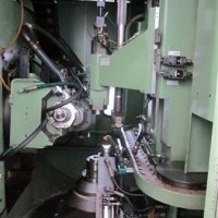 Gear Hobbing Machine - Vertical PFAUTER PE150