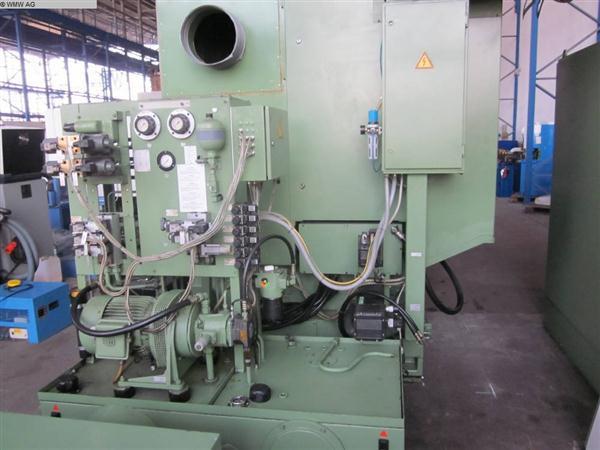 Gear Hobbing Machine - Vertical | PFAUTER PE150